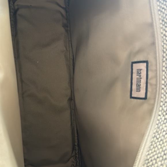 Tweed Hartmann carry on - Picture 3 of 8